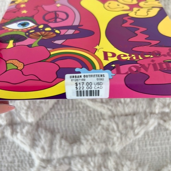 ♥️ Brand New! Urban Outfitters Kara Beauty PEACE & LOVIN' Eye Palette - Picture 10 of 11